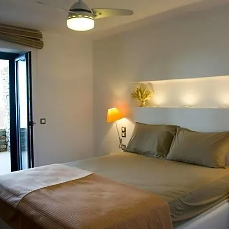 Korissia Sleeps 10 With Pool Air Con And Wifi * Korissia (Kea)